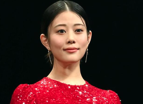吉柳咲良 似てる