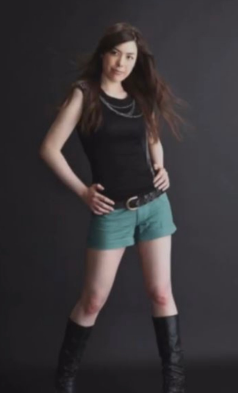 小野田紀美 モデル時代 画像