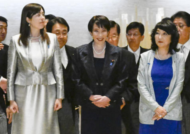 小野田紀美 モデル時代 画像